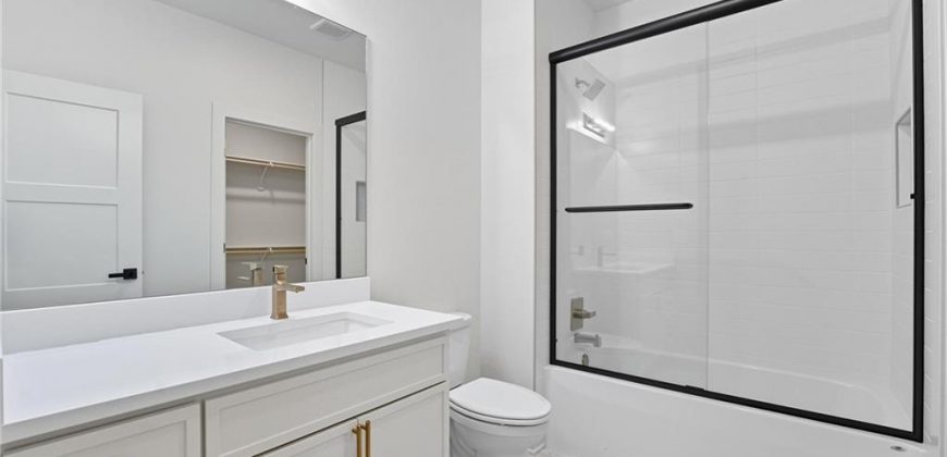 Homes for Sale in Parkville, MO 64152 | 9815  Ambrosia Lane