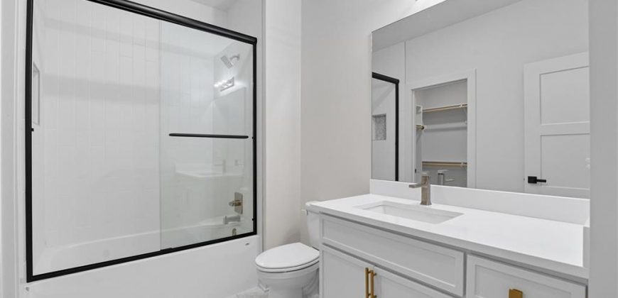 Homes for Sale in Parkville, MO 64152 | 9815  Ambrosia Lane