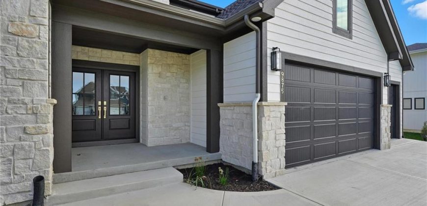 Homes for Sale in Parkville, MO 64152 | 9785  Ambrosia Lane