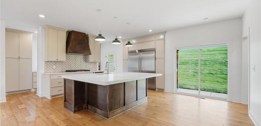 Homes for Sale in Parkville, MO 64152 | 9785  Ambrosia Lane