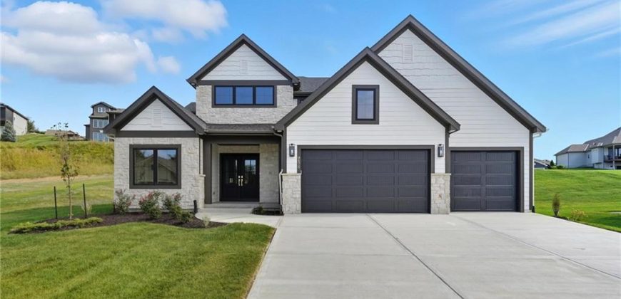 Homes for Sale in Parkville, MO 64152 | 9785  Ambrosia Lane