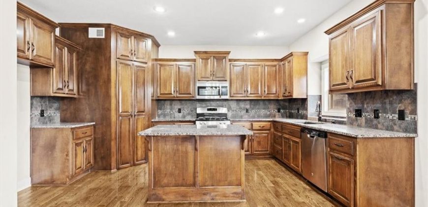 Homes for Sale in Kansas City, MO 64154 | 5700 NW 92nd Terrace