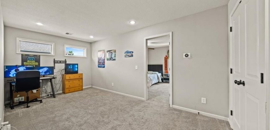 Homes for Sale in Kansas City, MO 64154 | 5700 NW 92nd Terrace