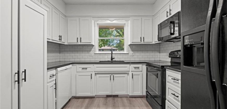 Homes for Sale in Kansas City, MO 64117 | 3522 N COLLEGE Avenue