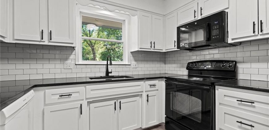 Homes for Sale in Kansas City, MO 64117 | 3522 N COLLEGE Avenue