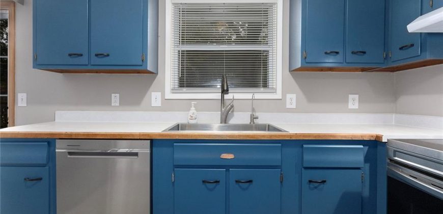 Homes for Sale in Kansas City, MO 64119 | 5876 N Oakley Avenue