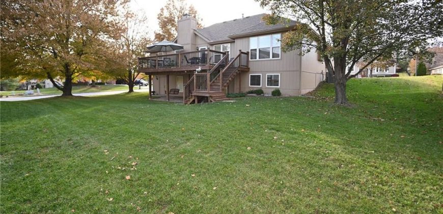 Homes for Sale in Platte City, MO 64079 | 13435  Timber Park Drive