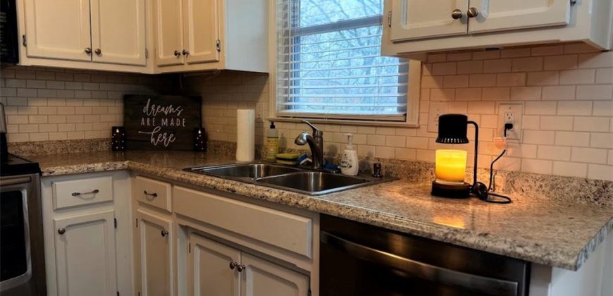 Homes for Sale in Pleasant Valley, MO 64068 | 7104  Michael Lane