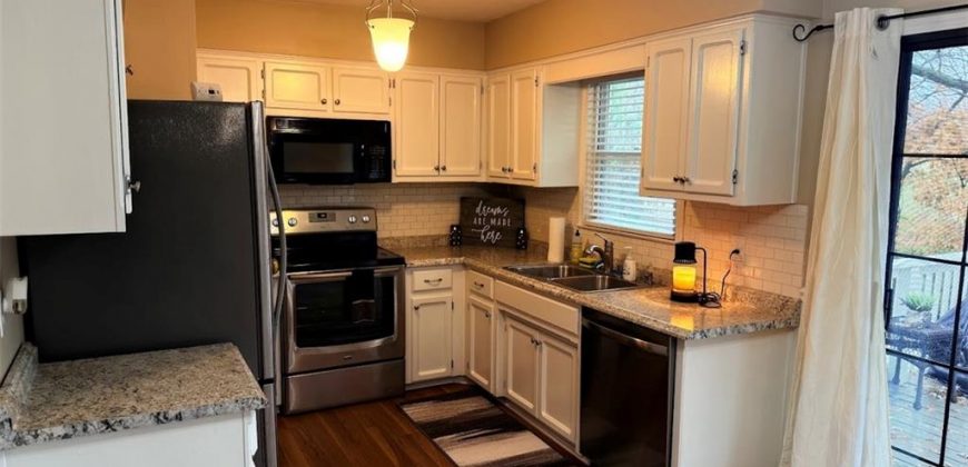 Homes for Sale in Pleasant Valley, MO 64068 | 7104  Michael Lane