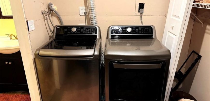 Homes for Sale in Pleasant Valley, MO 64068 | 7104  Michael Lane