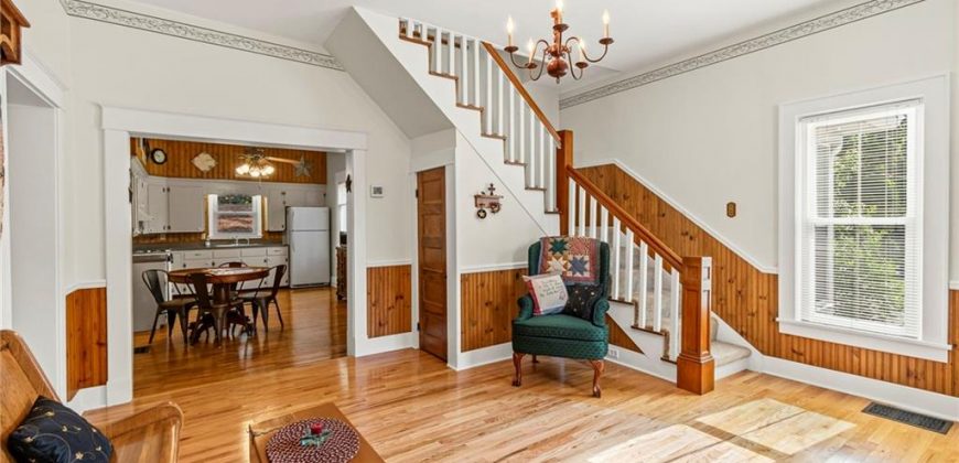 Homes for Sale in Liberty, MO 64068 | 324  Harrison Street