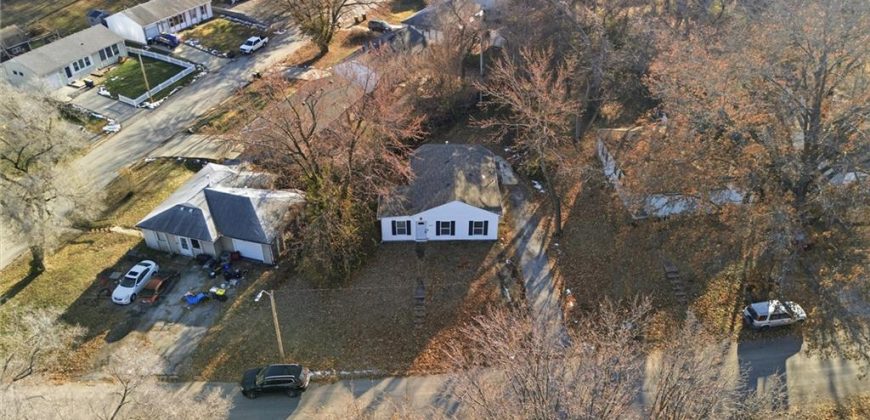 Homes for Sale in Kansas City, MO 64116 | 1005 NE 46th Street