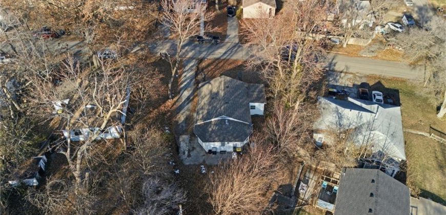 Homes for Sale in Kansas City, MO 64116 | 1005 NE 46th Street