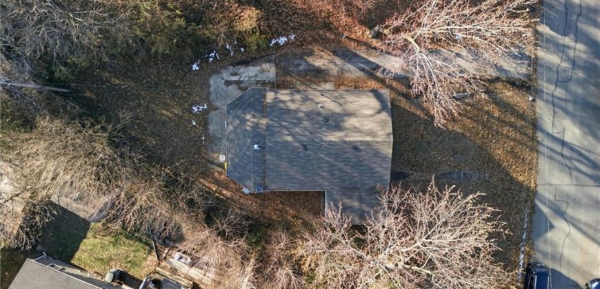 Homes for Sale in Kansas City, MO 64116 | 1005 NE 46th Street