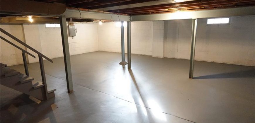 Homes for Sale in Kansas City, MO 64116 | 4429 N Oak Trafficway