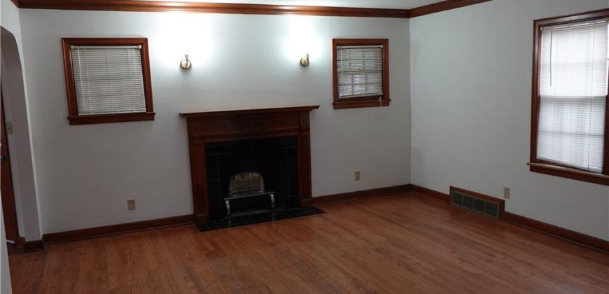 Homes for Sale in Kansas City, MO 64116 | 4429 N Oak Trafficway