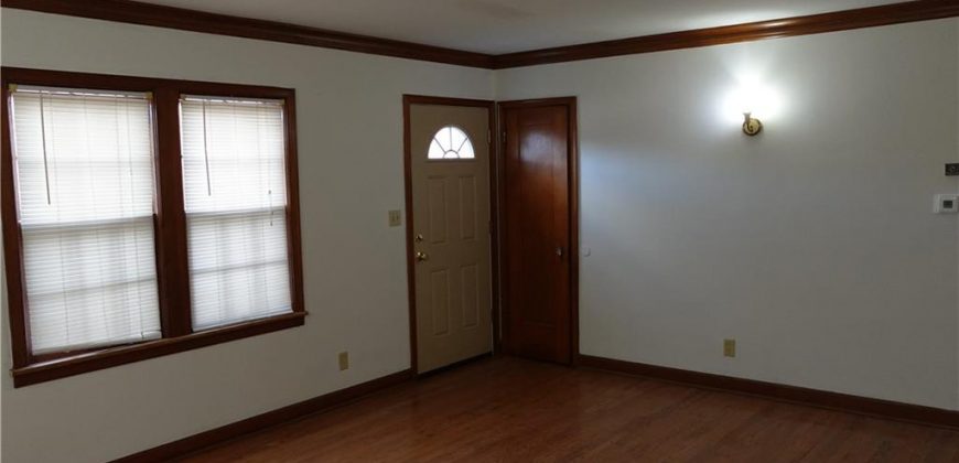 Homes for Sale in Kansas City, MO 64116 | 4429 N Oak Trafficway