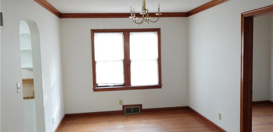 Homes for Sale in Kansas City, MO 64116 | 4429 N Oak Trafficway