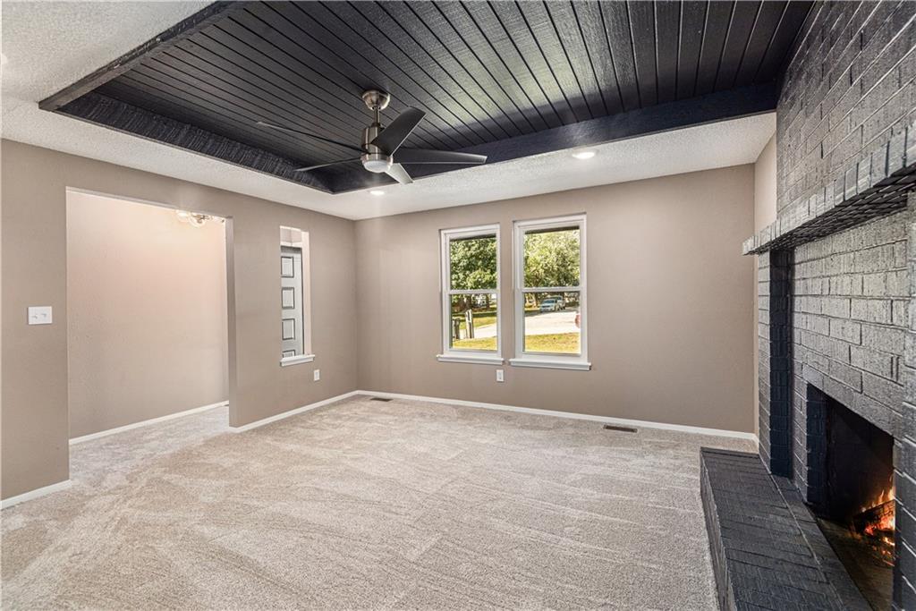 Homes for Sale in Kansas City, MO 64152 | 14509 NW 67th Street