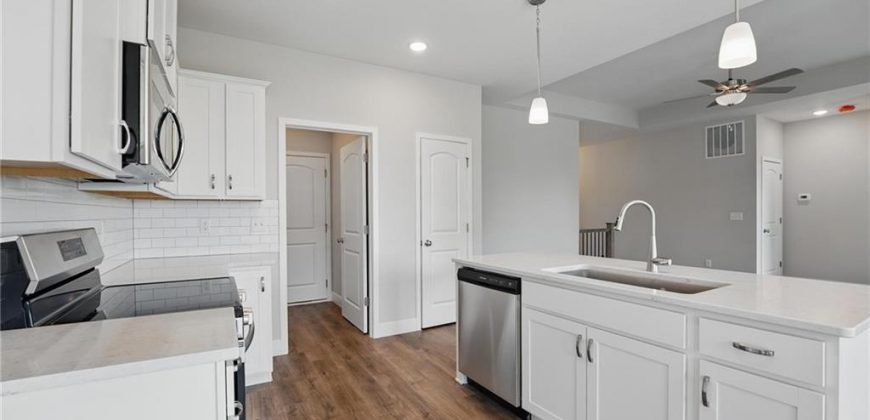 Homes for Sale in Kansas City, MO 64154 | 3041 NW 95th Terrace