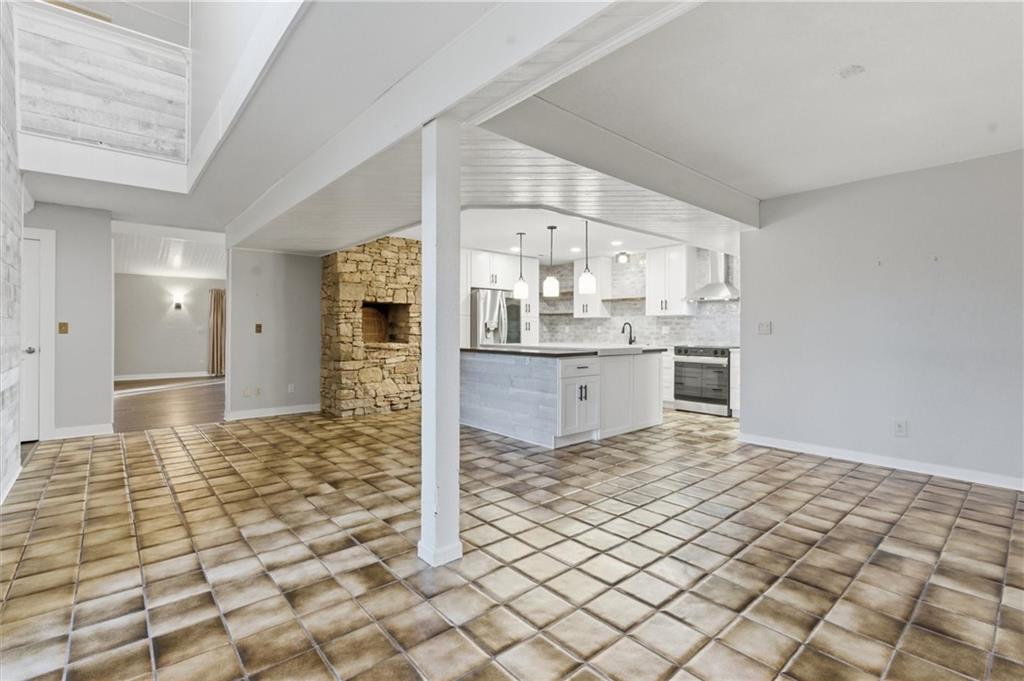 Homes for Sale in Excelsior Springs, MO 64024 | 1606  Lynn Road