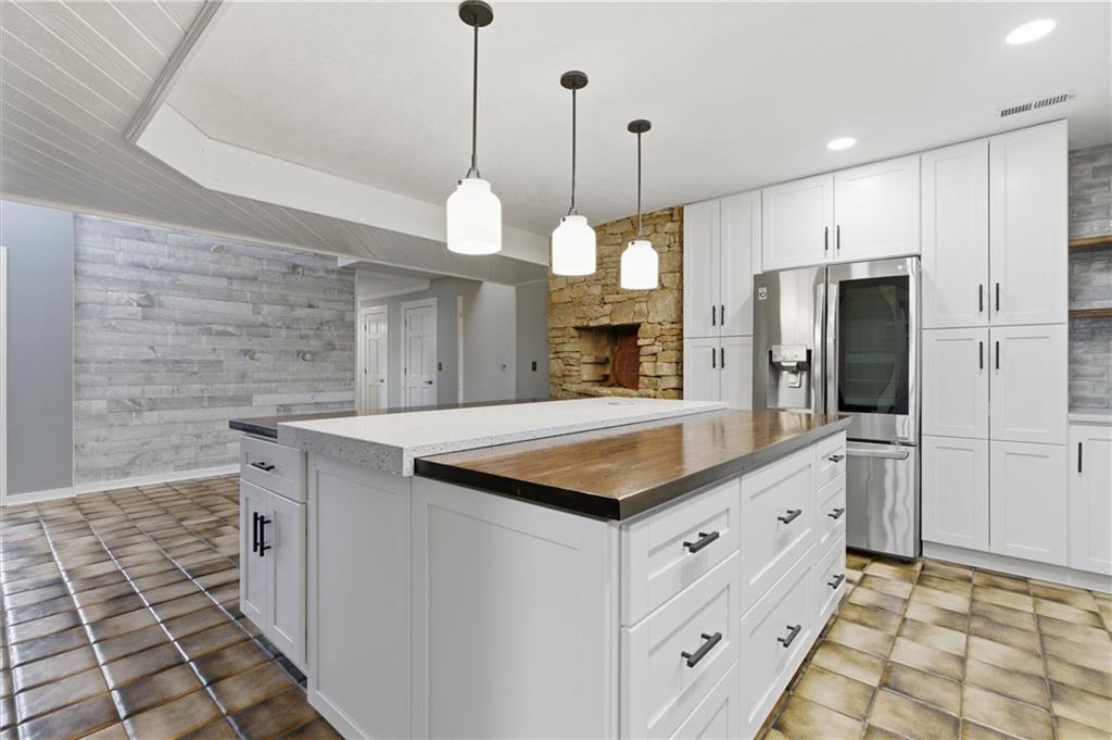 Homes for Sale in Excelsior Springs, MO 64024 | 1606  Lynn Road