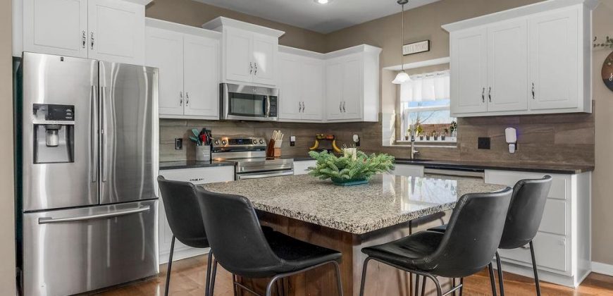 Homes for Sale in Kansas City, MO 64157 | 10115 N McKinley Avenue