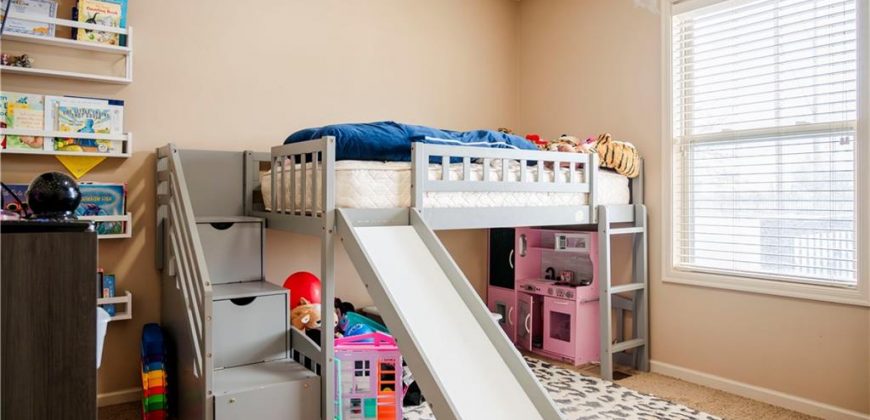 Homes for Sale in Kansas City, MO 64157 | 11208 N Manchester Avenue