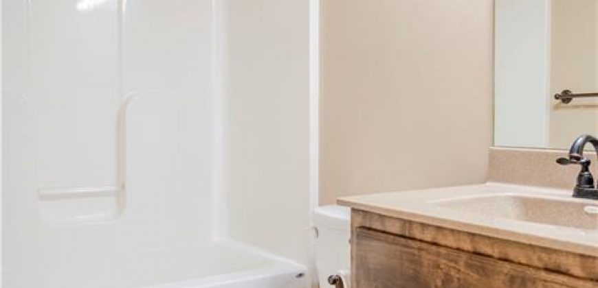 Homes for Sale in Kansas City, MO 64157 | 11208 N Manchester Avenue