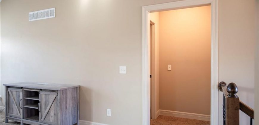 Homes for Sale in Kansas City, MO 64157 | 11208 N Manchester Avenue