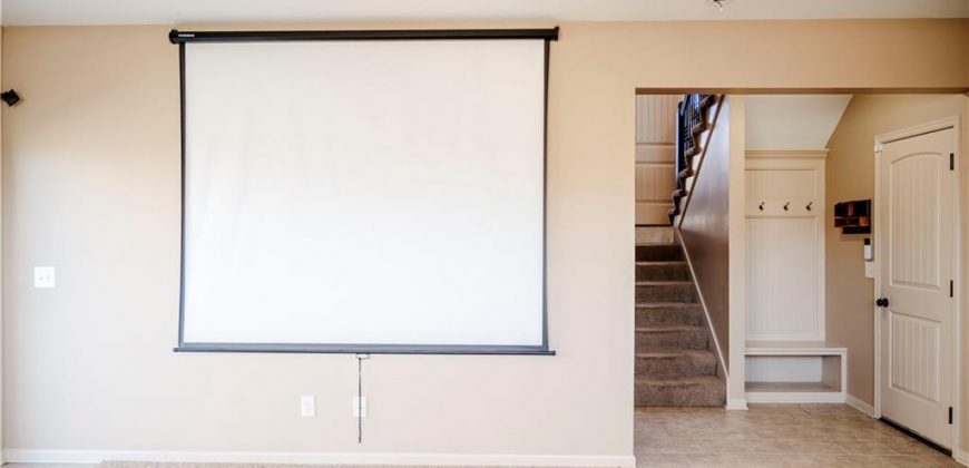 Homes for Sale in Kansas City, MO 64157 | 11208 N Manchester Avenue