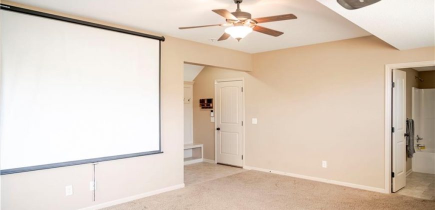 Homes for Sale in Kansas City, MO 64157 | 11208 N Manchester Avenue