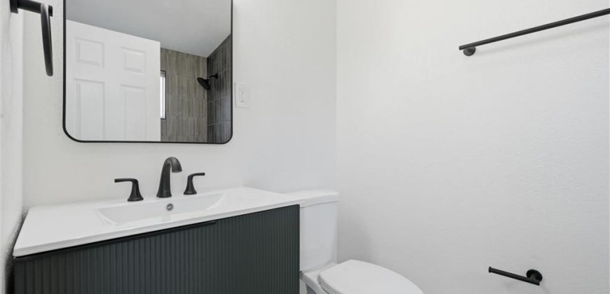 Homes for Sale in Kansas City, MO 64118 | 1204 NE 67th Street