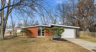Homes for Sale in Kansas City, MO 64118 | 1204 NE 67th Street