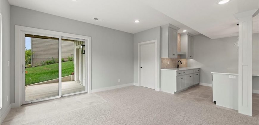 Homes for Sale in Kansas City, MO 64157 | 8716 N Lewis Avenue