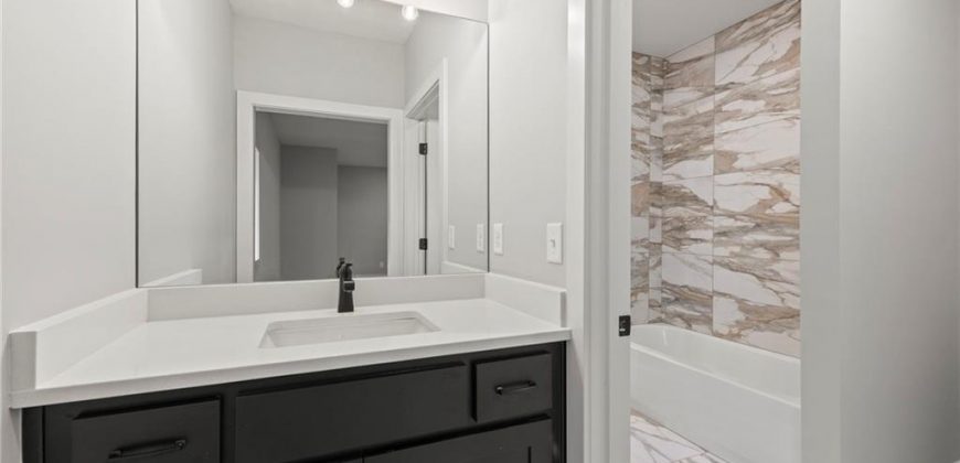 Homes for Sale in Kansas City, MO 64157 | 8716 N Lewis Avenue