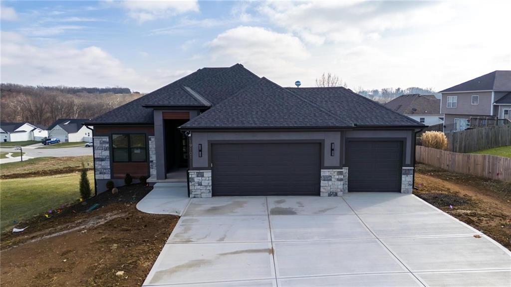 Homes for Sale in Weston, MO 64098 | 19101  Library Drive