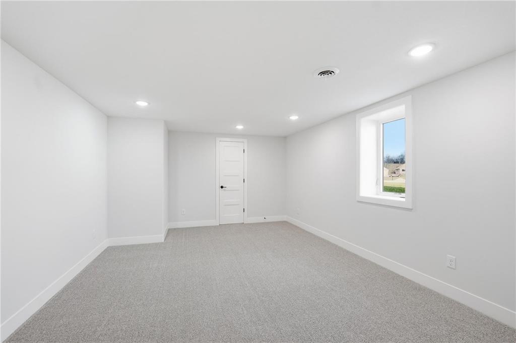 Homes for Sale in Weston, MO 64098 | 19101  Library Drive