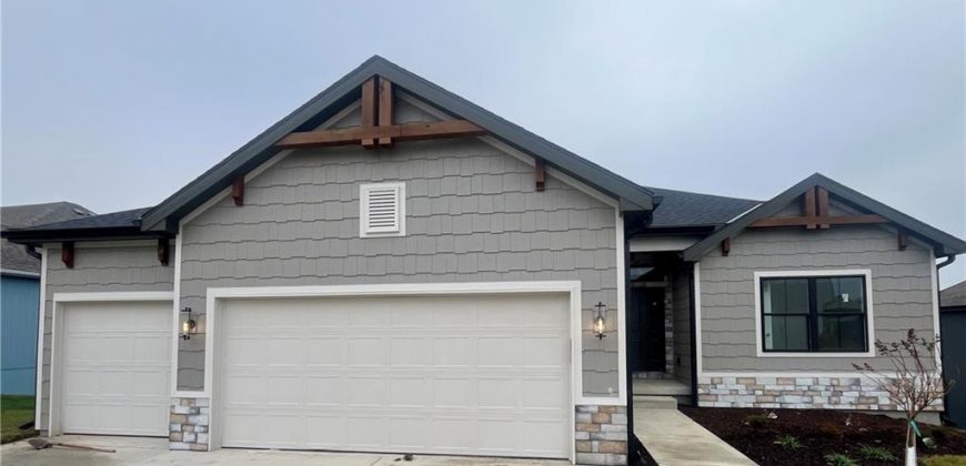 Homes for Sale in Kansas City, MO 64155 | 912 NW 94 Terrace