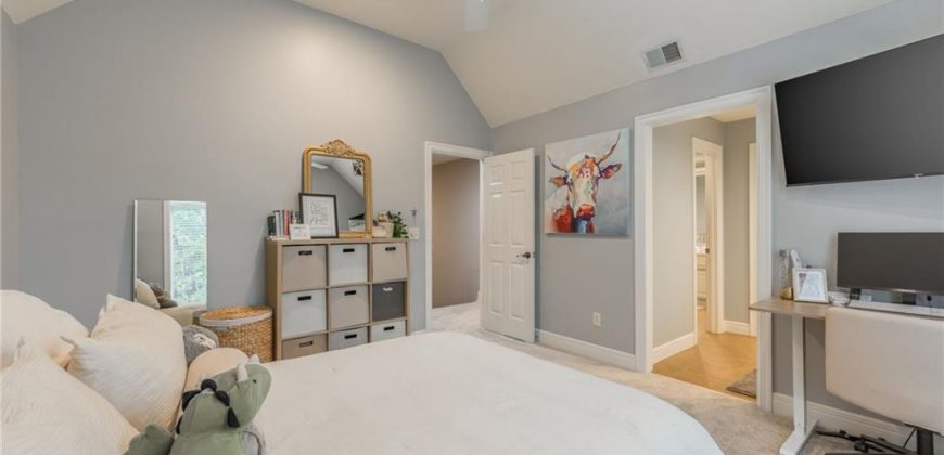 Homes for Sale in Kansas City, MO 64116 | 4319 N Hickory Lane