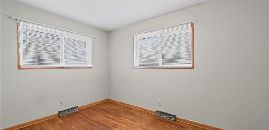 Homes for Sale in Kansas City, MO 64117 | 4200 NE Chaumiere Road