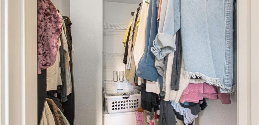 Homes for Sale in Liberty, MO 64068 | 1108 S Prairie Street