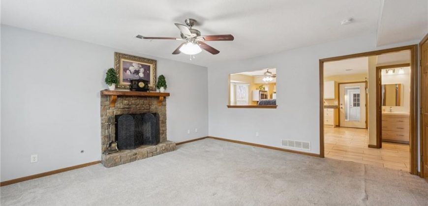 Homes for Sale in Kansas City, MO 64155 | 8418 N Park Court