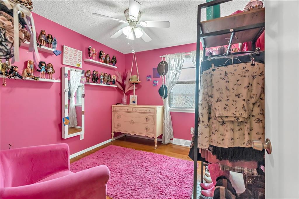 Homes for Sale in Kansas City, MO 64119 | 5016 N Bellaire Avenue