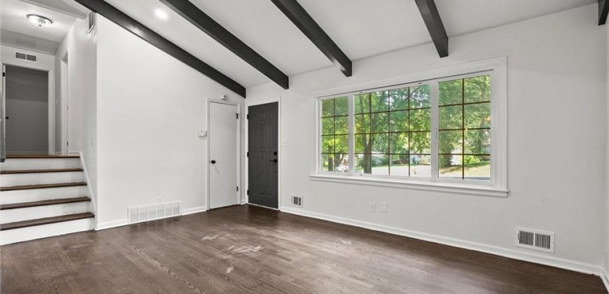 Homes for Sale in Gladstone, MO 64118 | 1601 NE 62nd Terrace