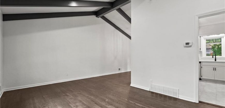 Homes for Sale in Gladstone, MO 64118 | 1601 NE 62nd Terrace