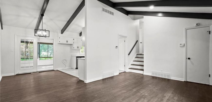 Homes for Sale in Gladstone, MO 64118 | 1601 NE 62nd Terrace