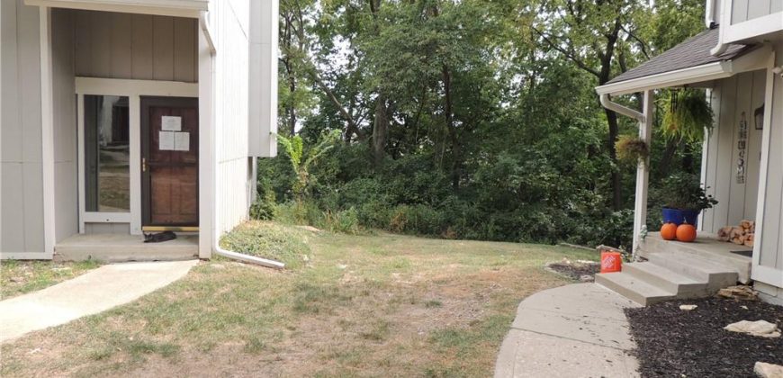 Homes for Sale in Kansas City, MO 64151 | 5708 N OREGON Avenue