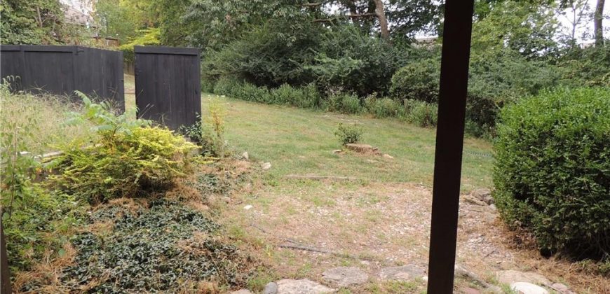 Homes for Sale in Kansas City, MO 64151 | 5708 N OREGON Avenue