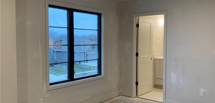 Homes for Sale in Kansas City, MO 64155 | 10427 N Mulberry Street